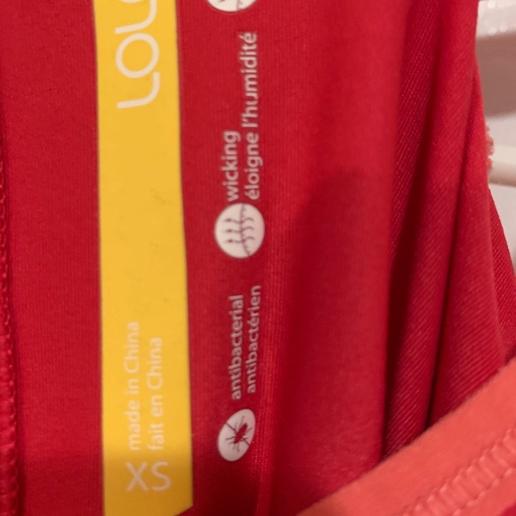 Sporty dress by Lole, very feminine and versatile. - Picture 2 of 3